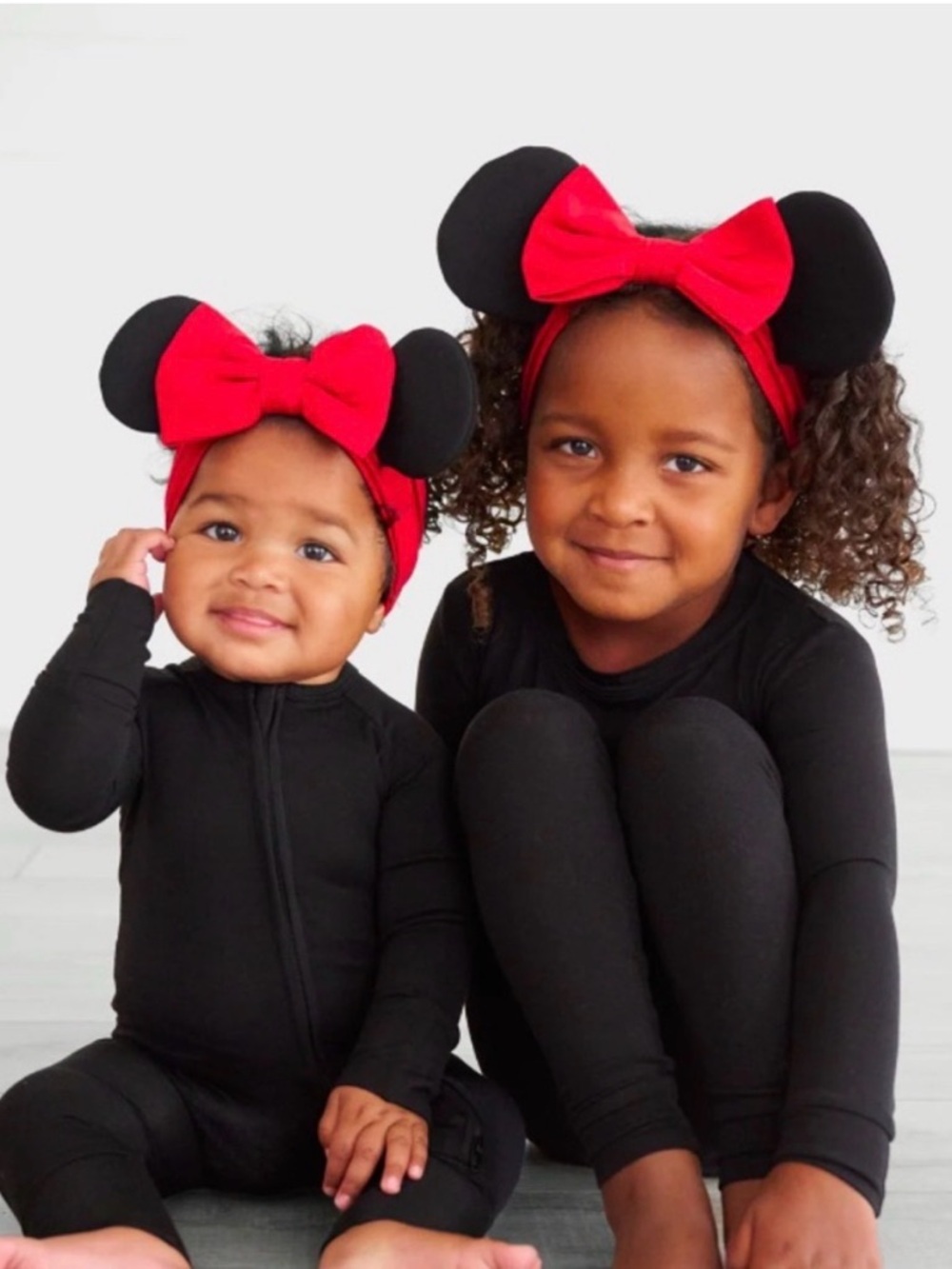 Little Sleepies Disney Christmas Parade Minnie Mouse Luxe Bow Headband 4T-8 NWT